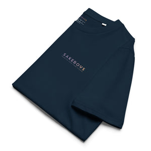【コラボ記念商品】SAKEBOYS® ユニセックスオーガニックリブネックTシャツ パープルオレンジロゴ