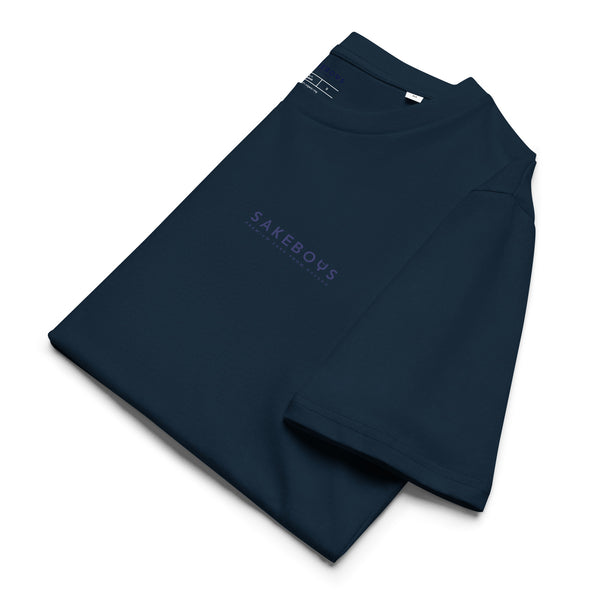 SAKEBOYS® ユニセックスオーガニックリブネックTシャツ ネイビーロゴ